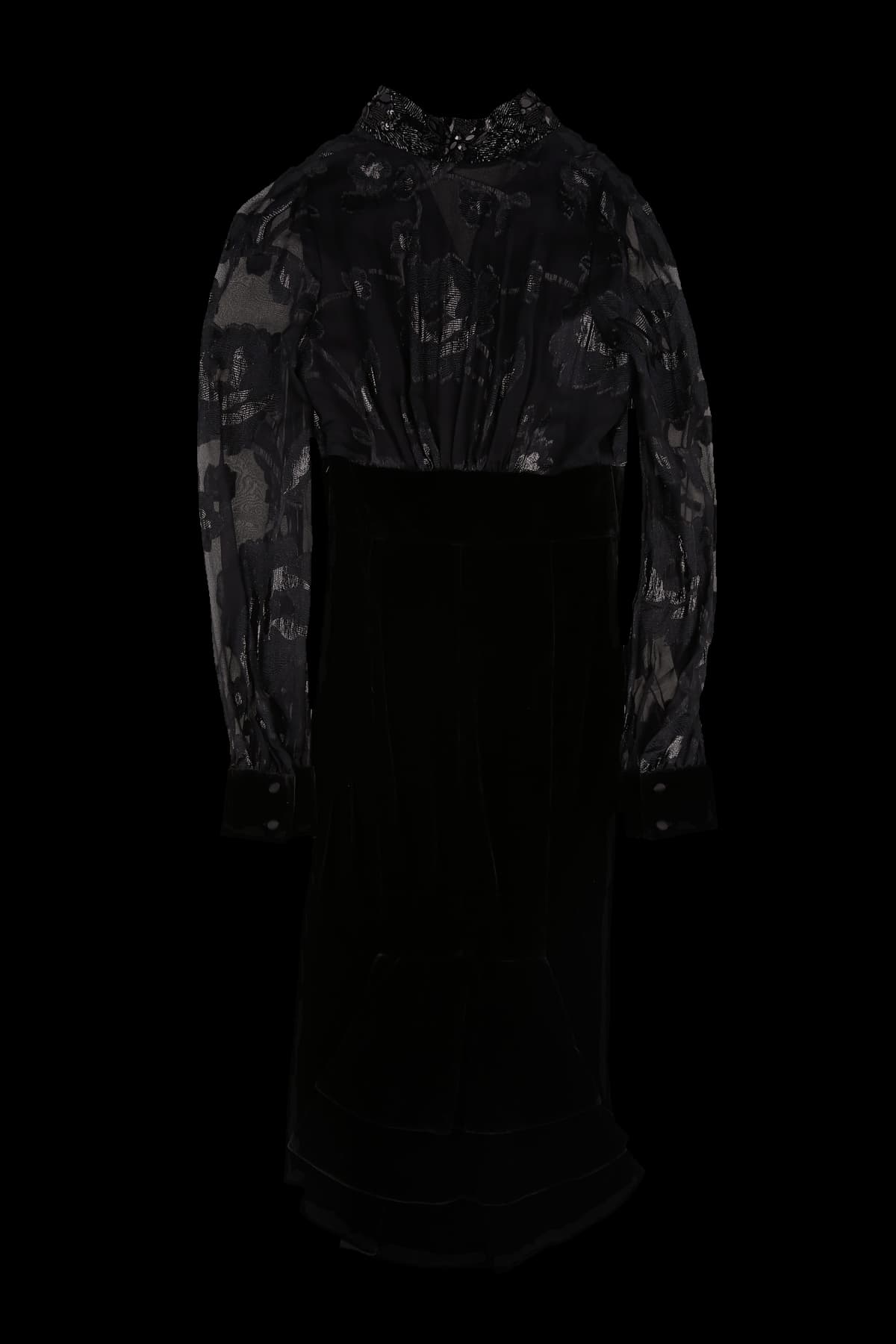 비즈 장식 벨벳 원피스