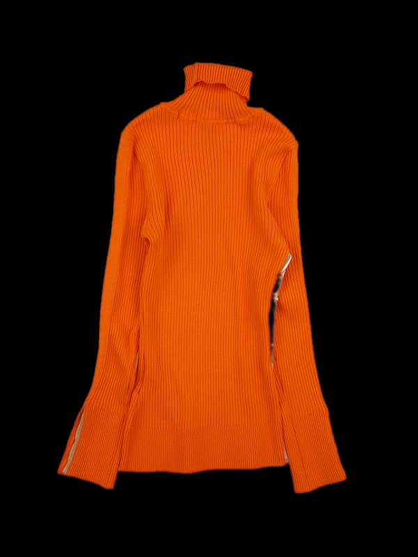 사이드로고 골지 긴팔니트