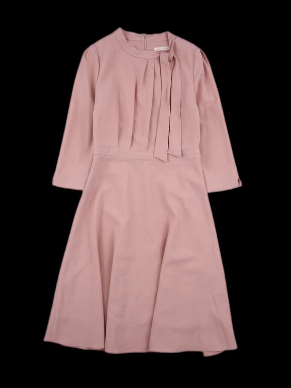 리본 타이 원피스