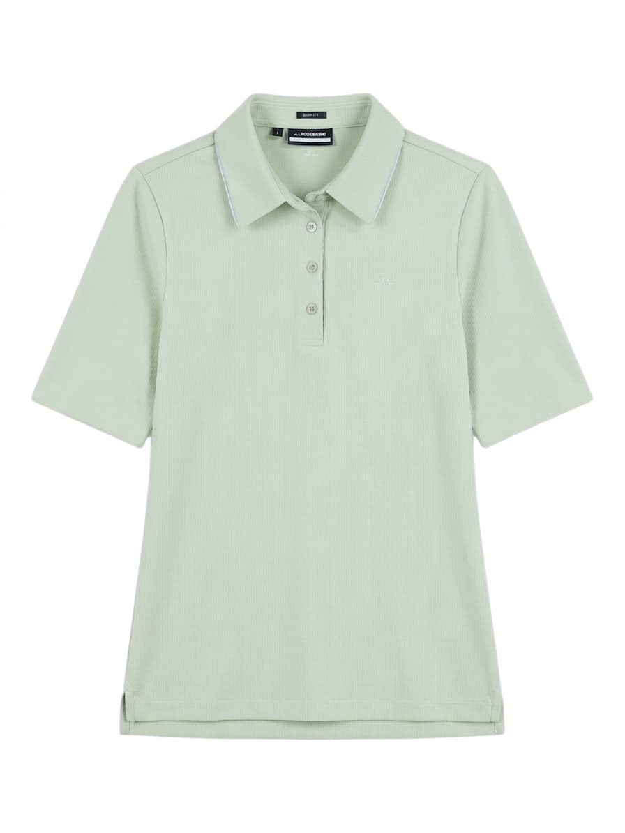 여성 반팔카라티