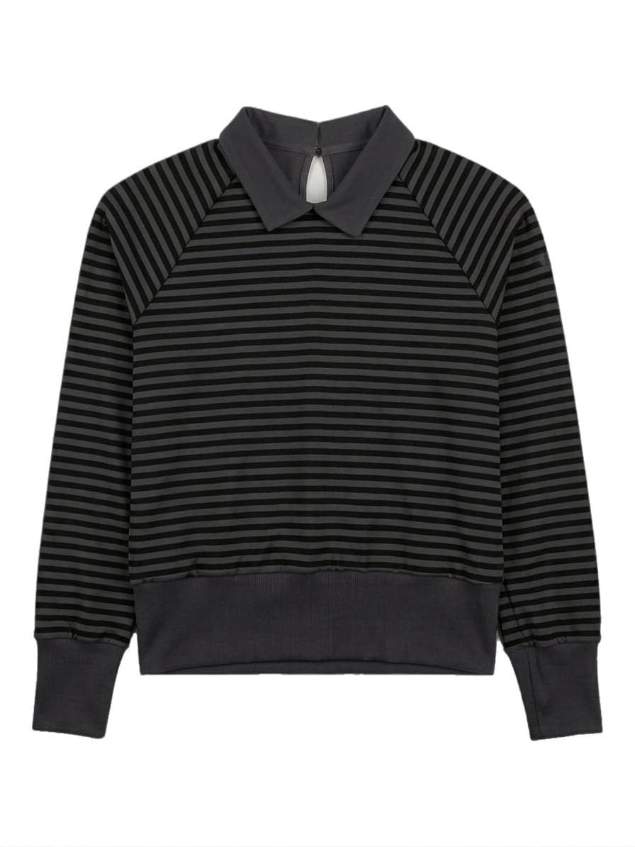 여성 긴팔카라티