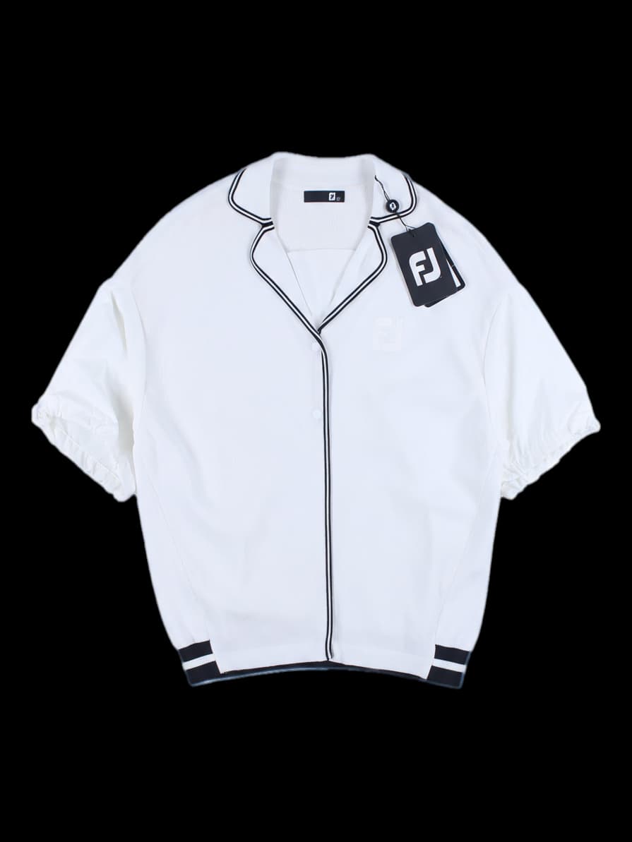 여성 반팔카라티