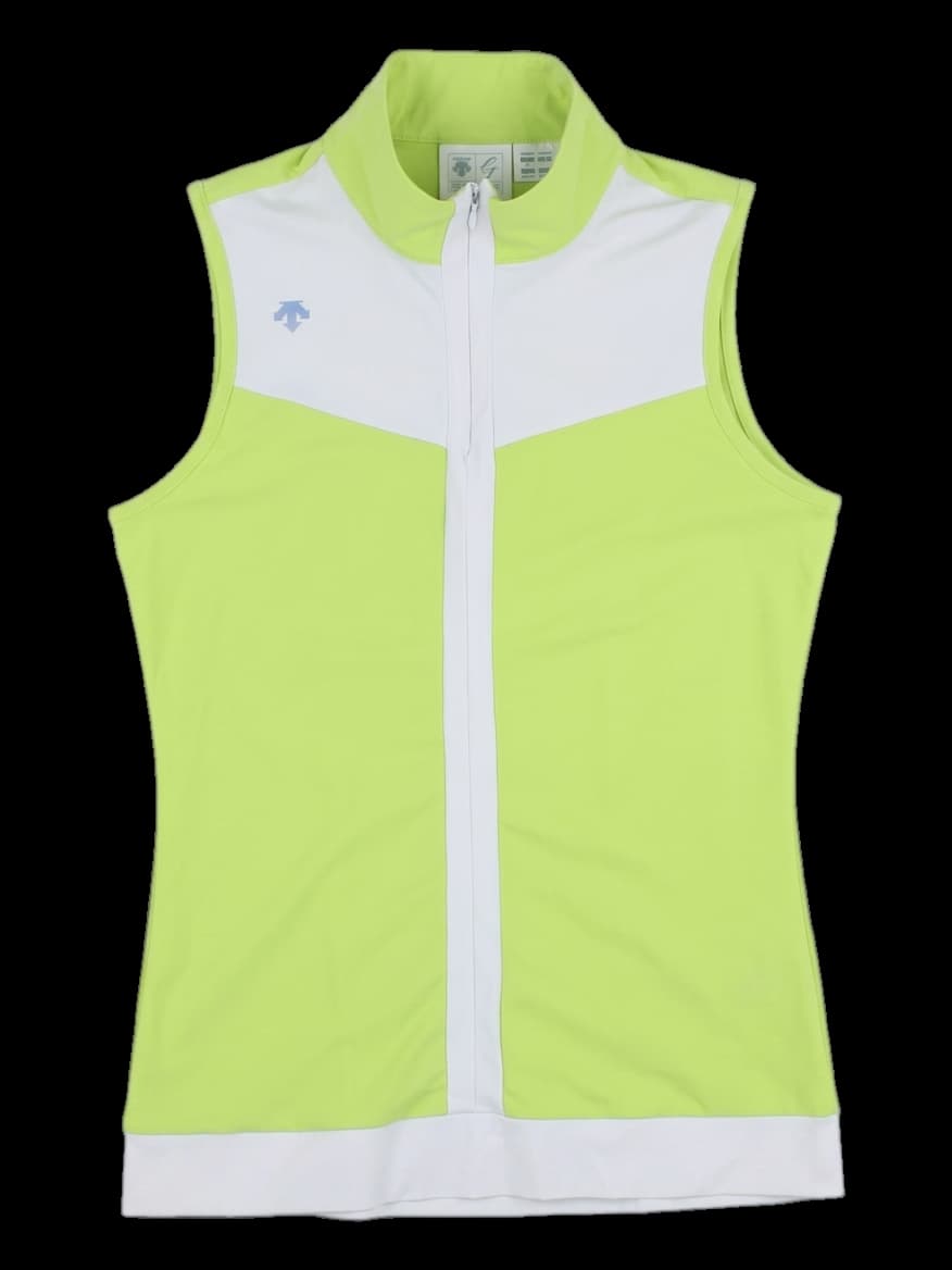 데상트 라임그린 배색 하이넥 베스트