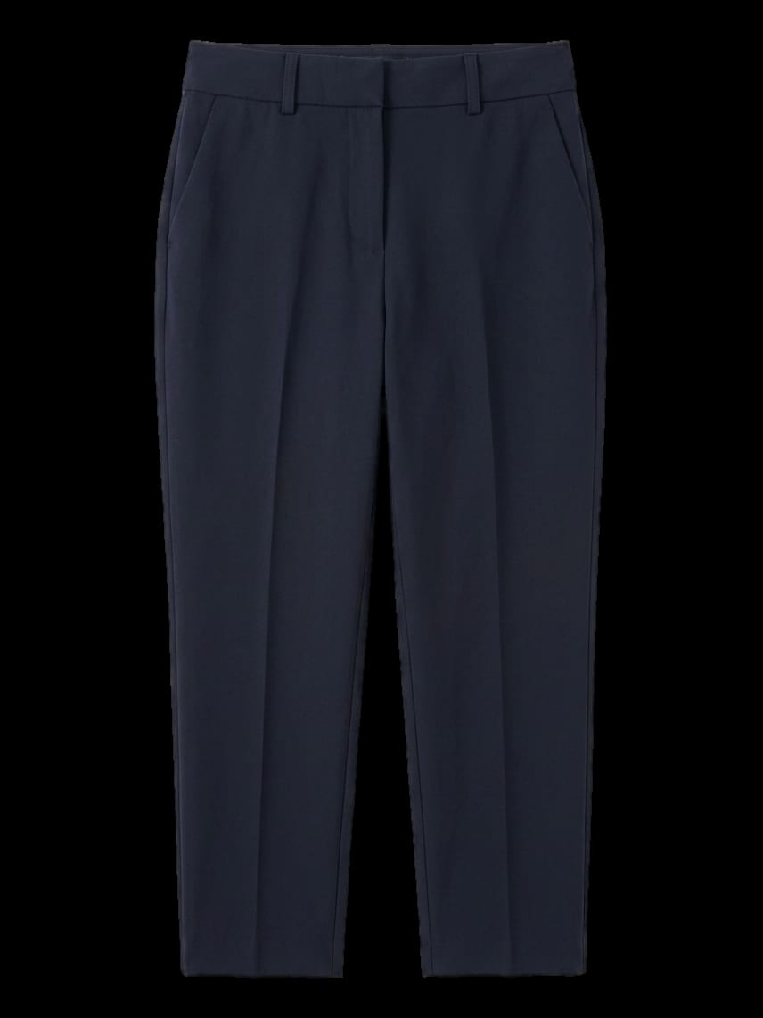 블랙 테이퍼드 핏 스트레치 팬츠