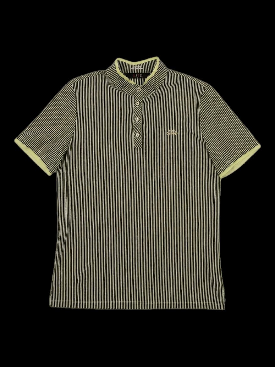 여성 반팔카라티