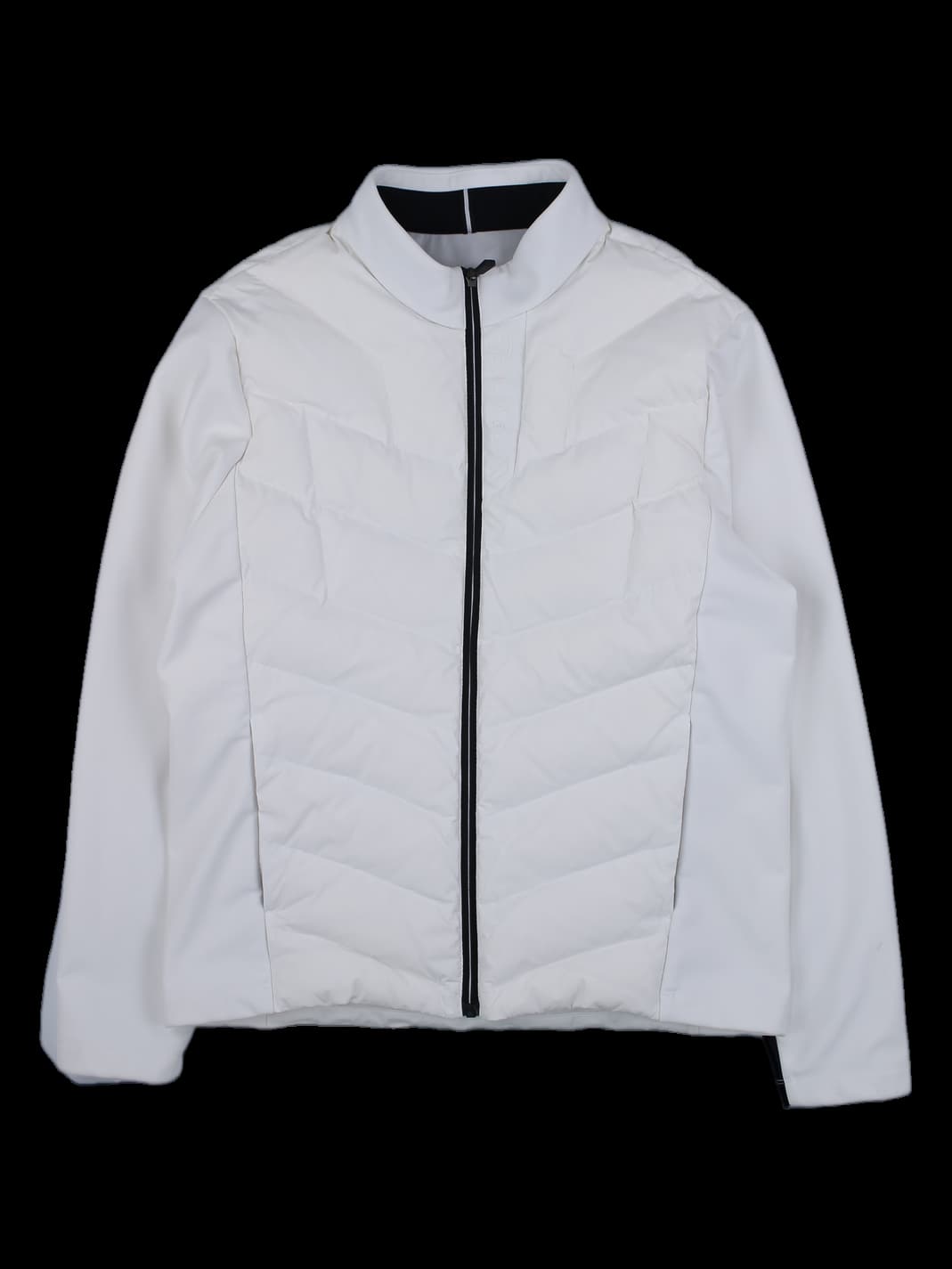 화이트 퀼팅 배색 하이넥 점퍼