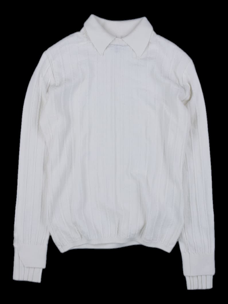 화이트 골지 카라 니트