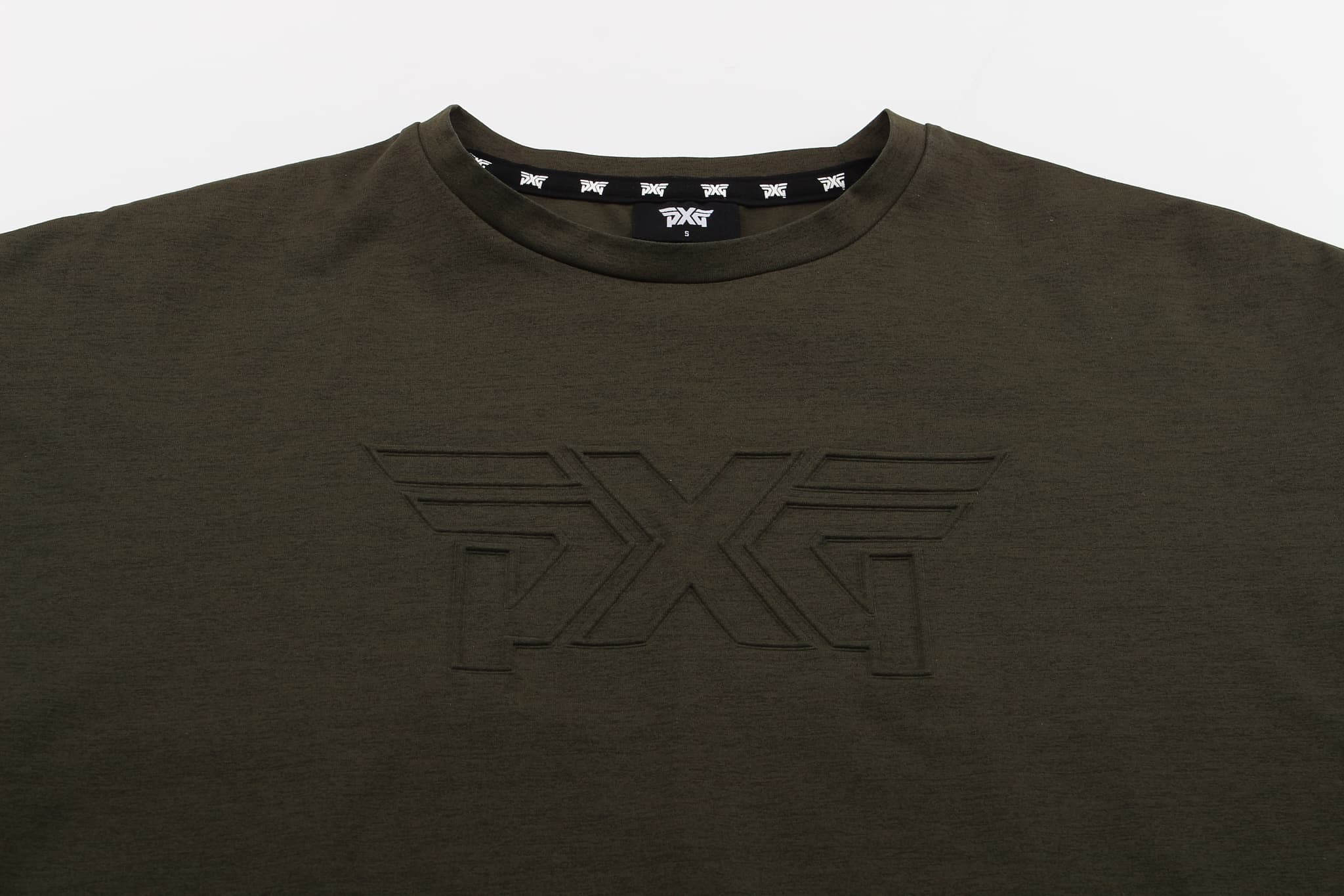 엠보 로고 라운드 넥 반팔