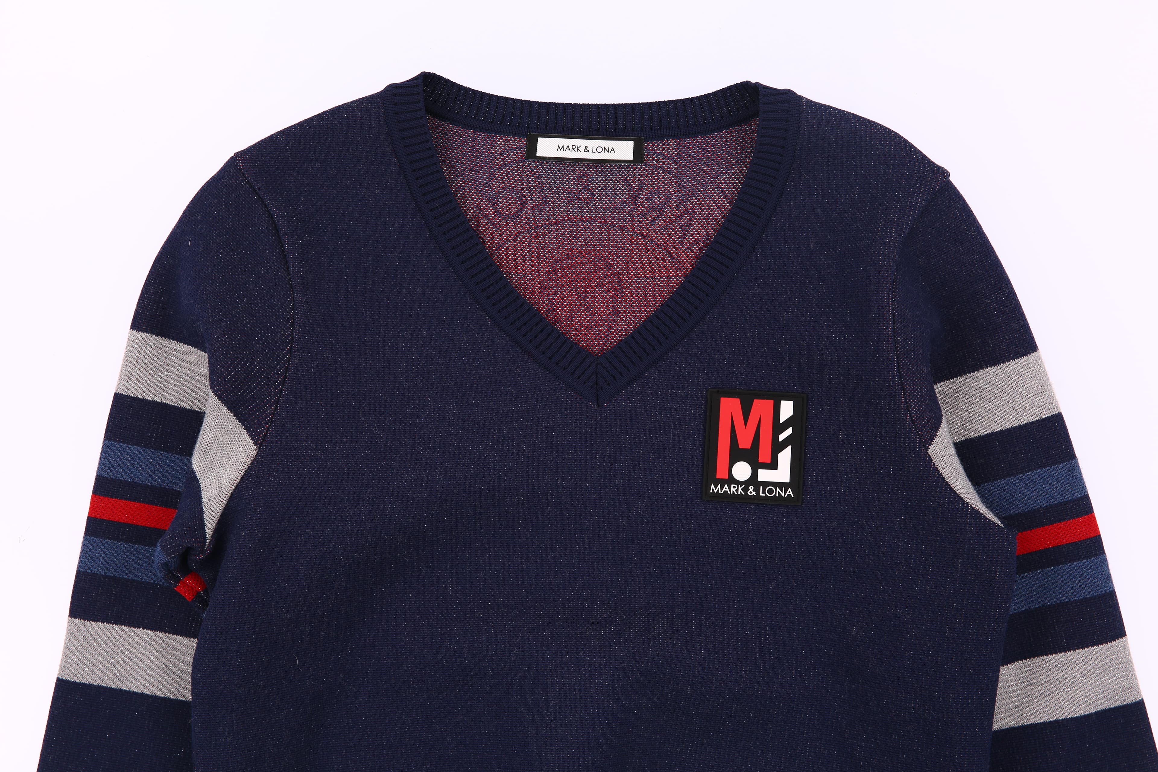 펄 배색 브이넥 니트