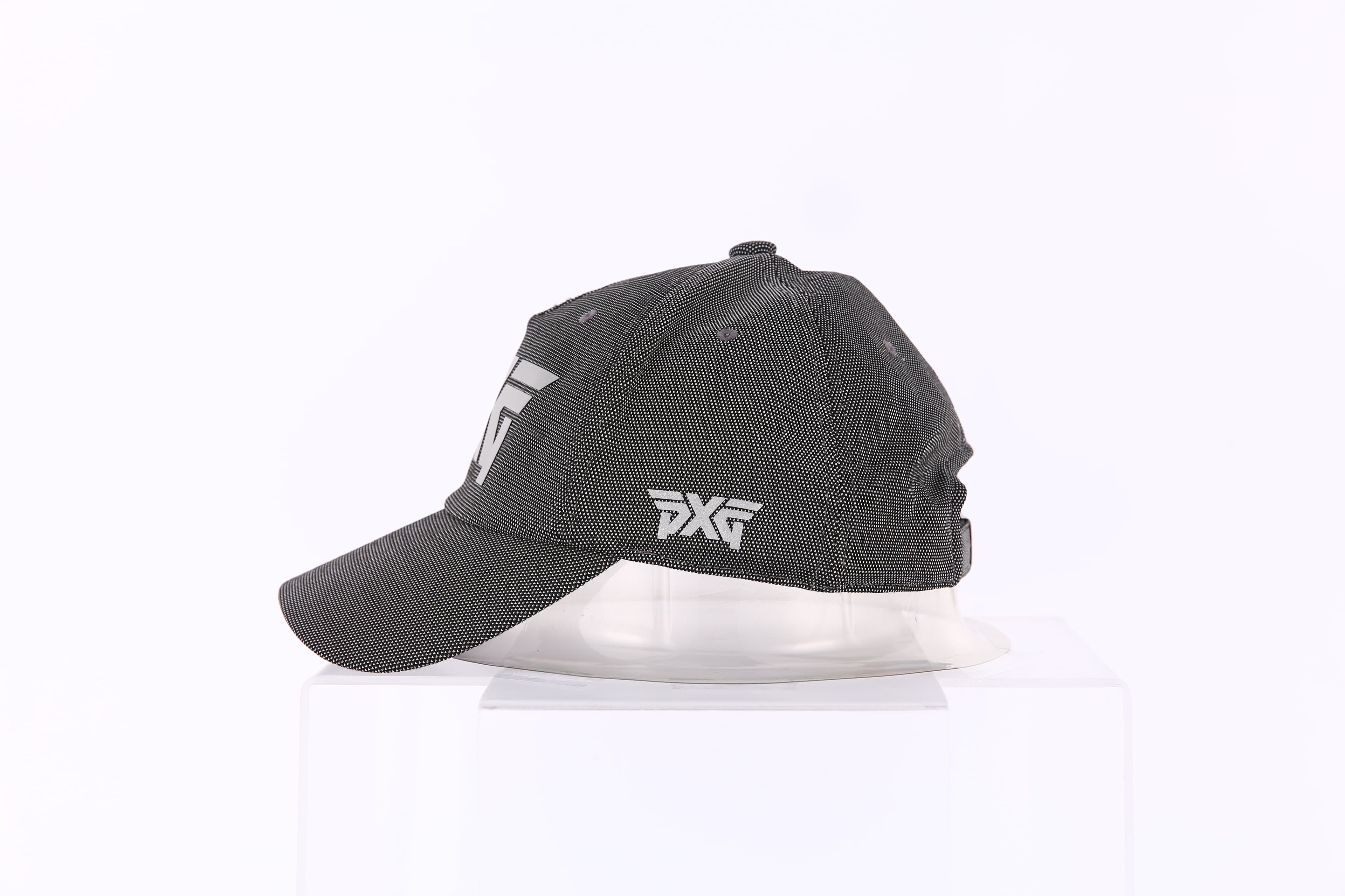 도트 패턴 볼 캡 남녀공용