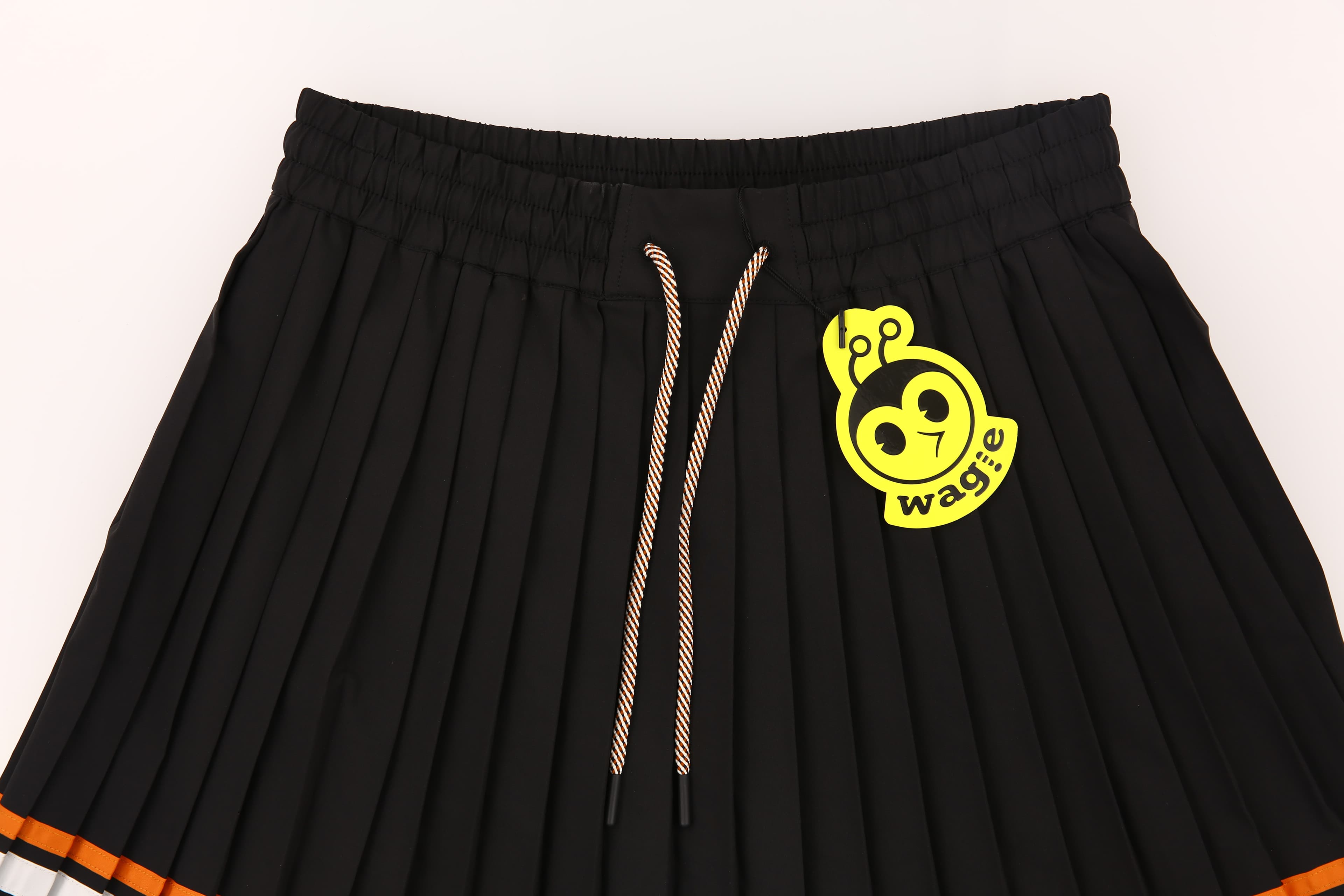 스트라이프 포인트 플리츠 스커트