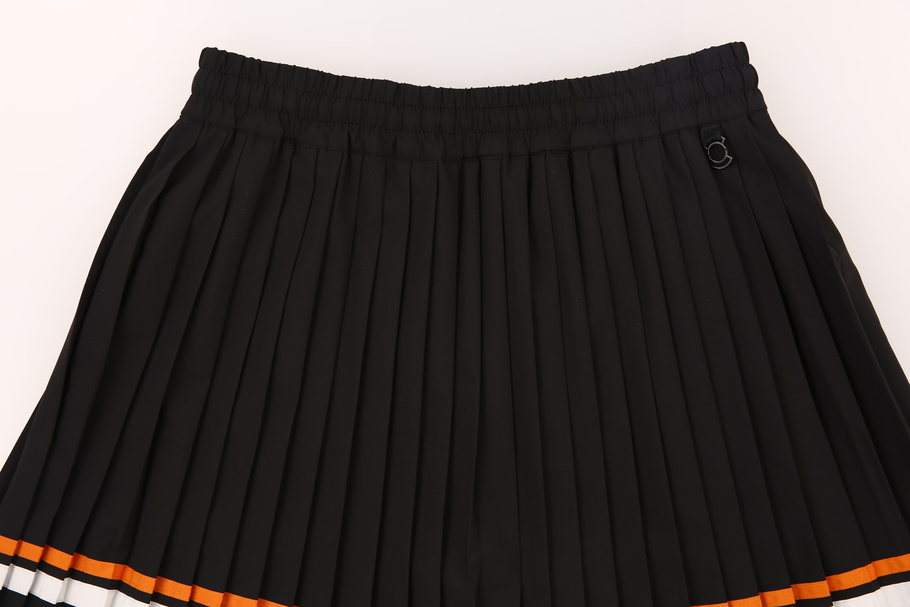 스트라이프 포인트 플리츠 스커트