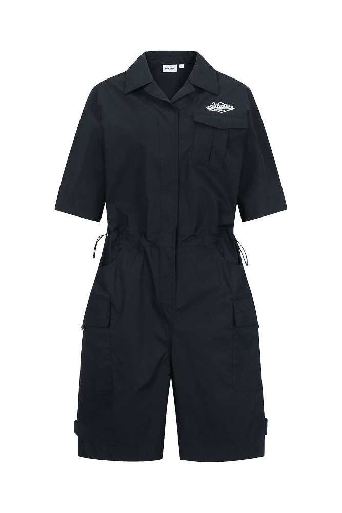 백로고 점프수트