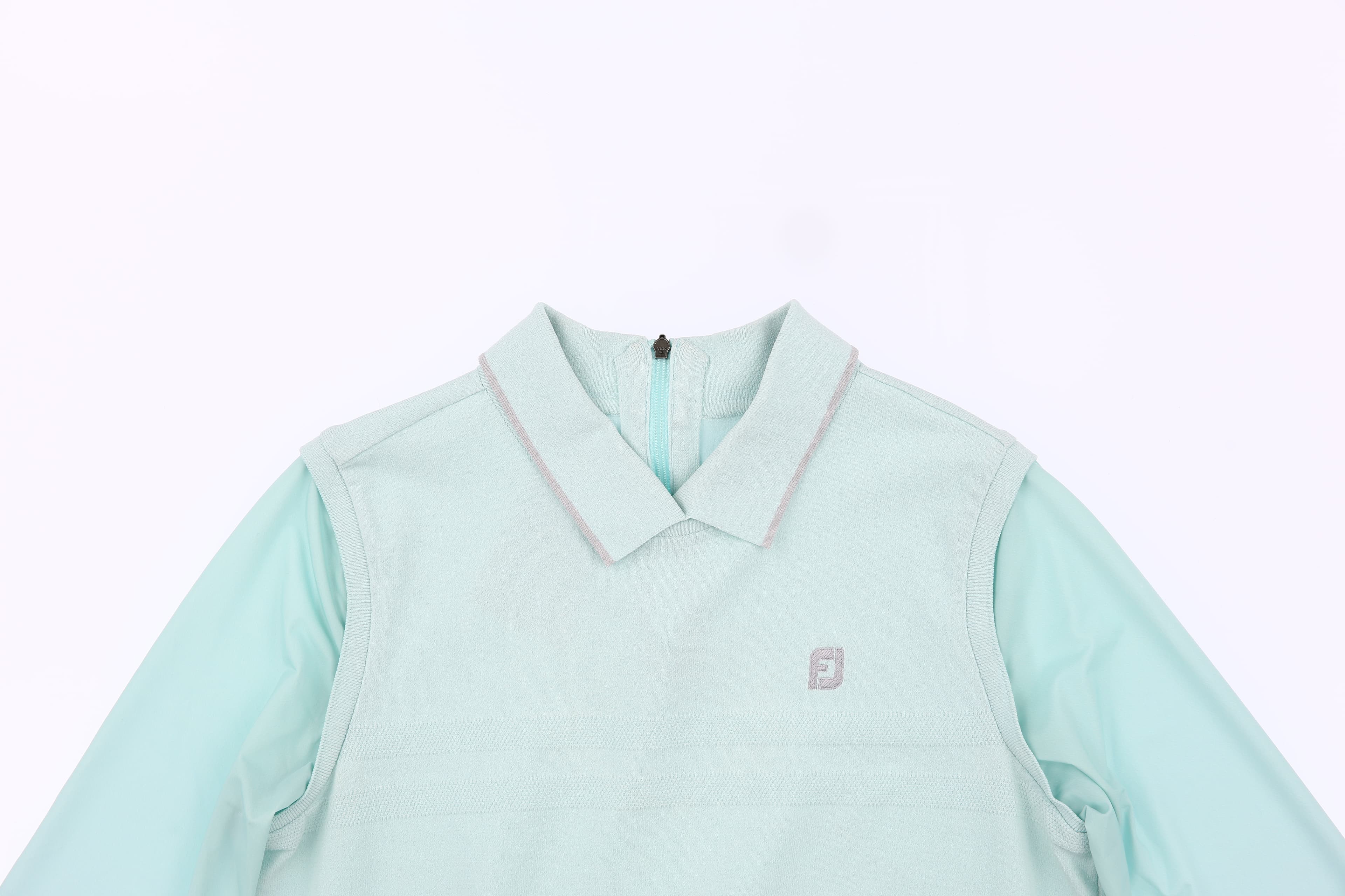 그라데이션 소매 카라티