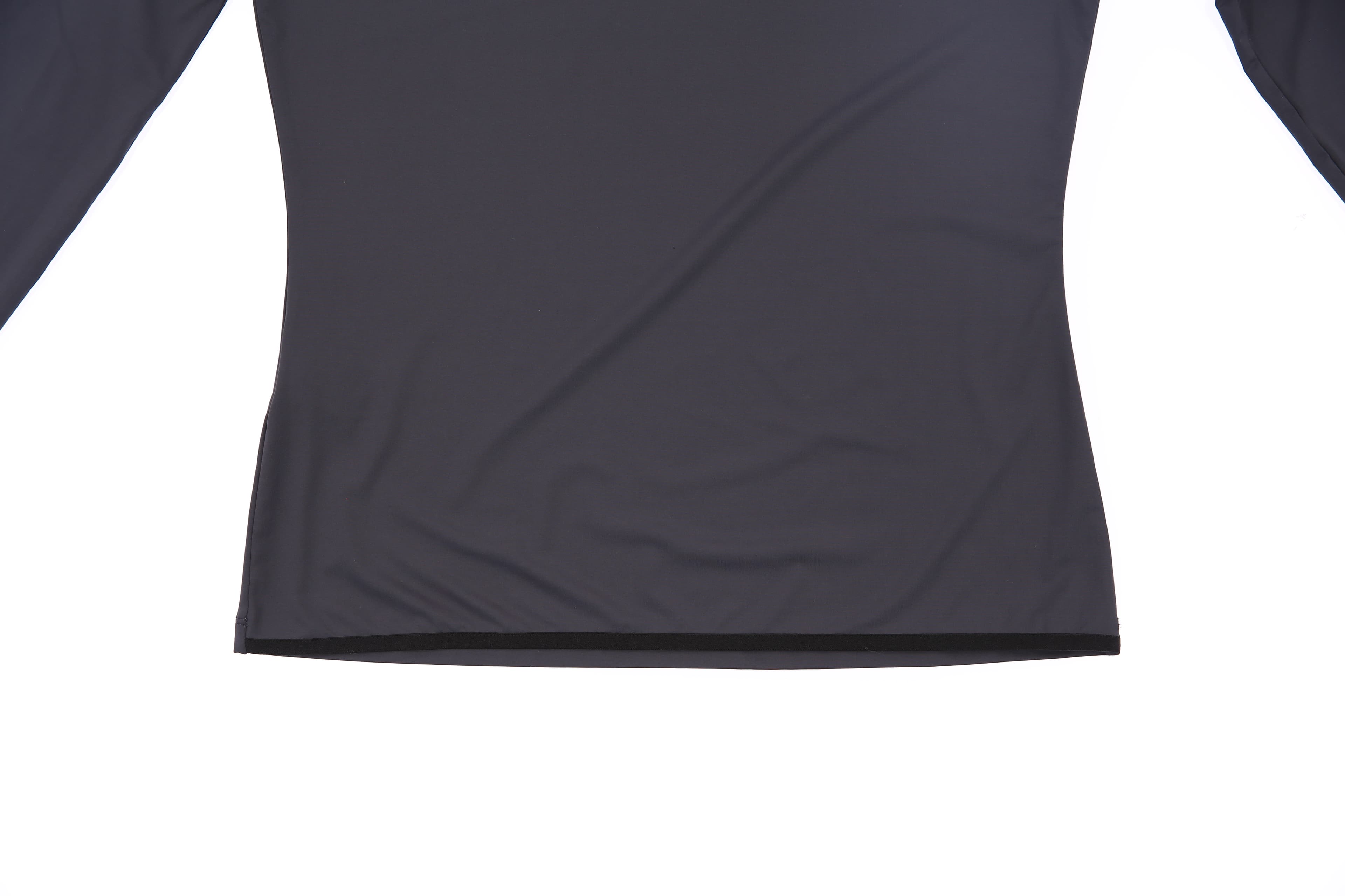 사선 버튼 하이넥 티셔츠