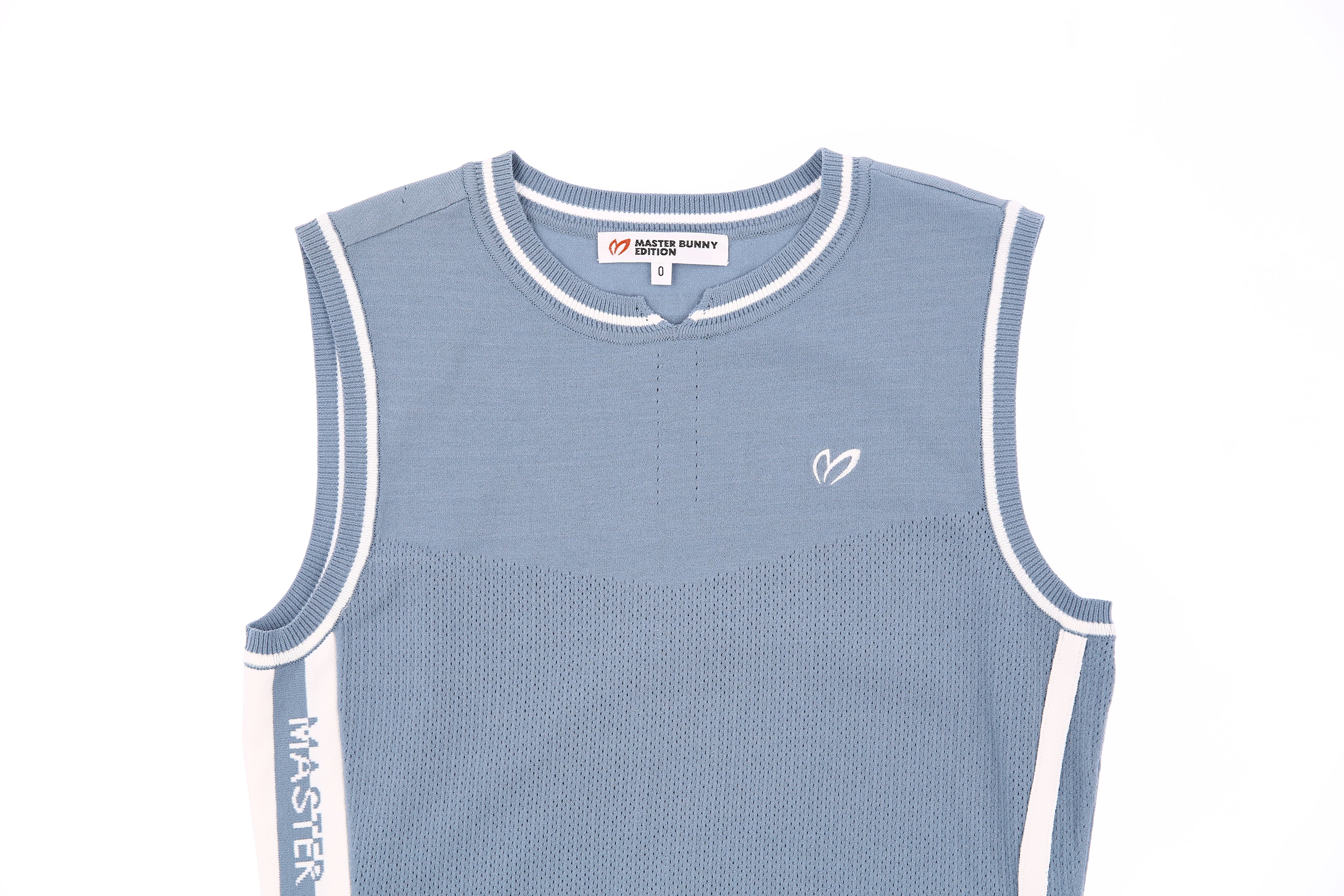 사이드 로고 포인트 민소매