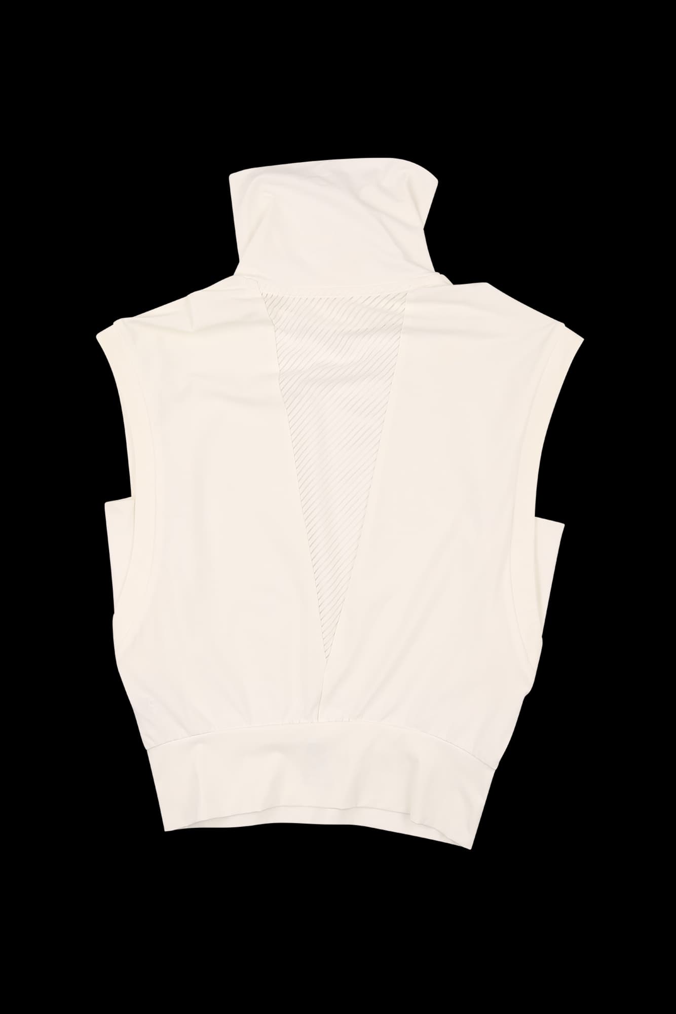 터틀넥 민소매 티셔츠