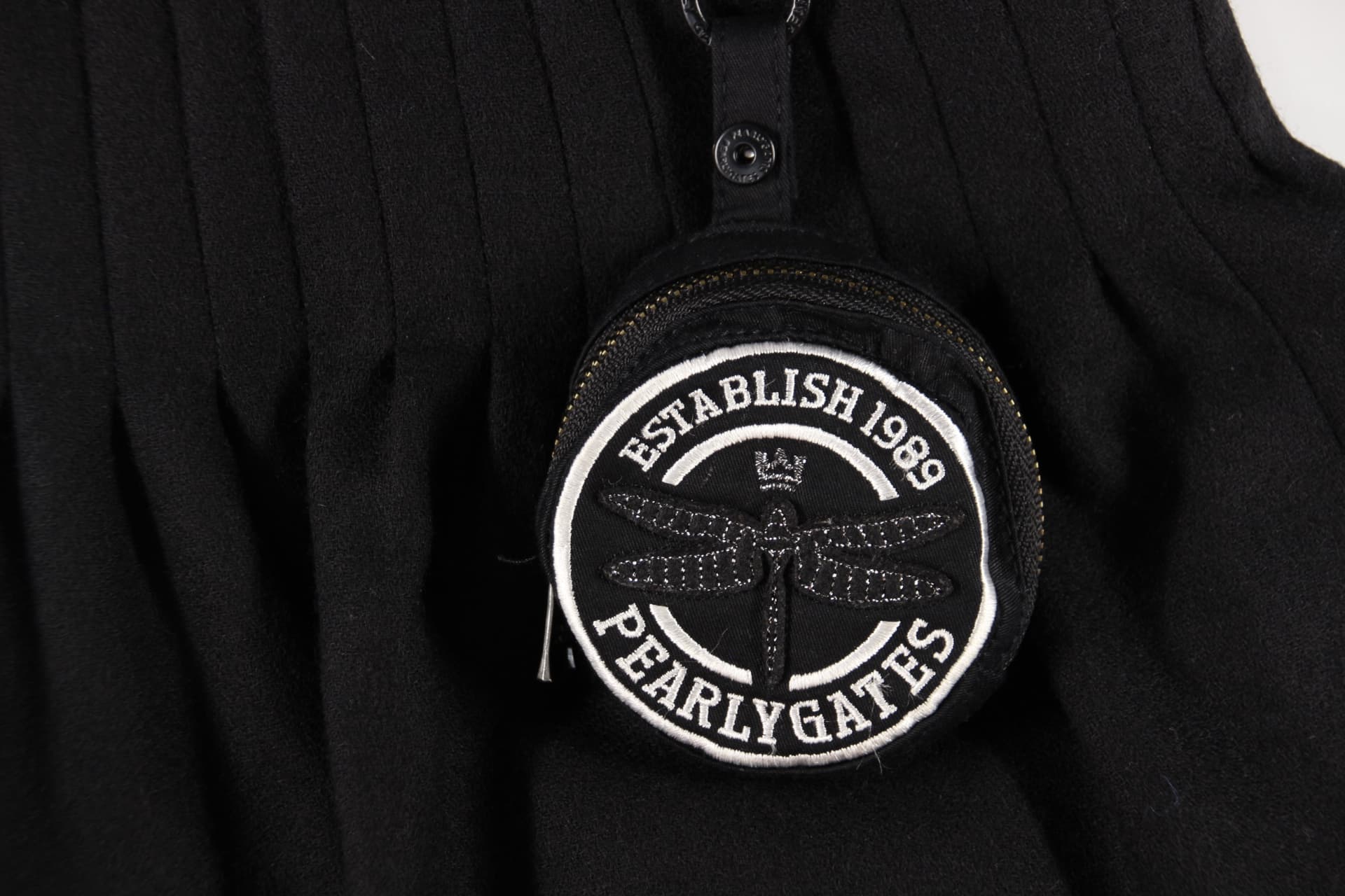 라운드 포켓 레이어드 플리츠 스커트