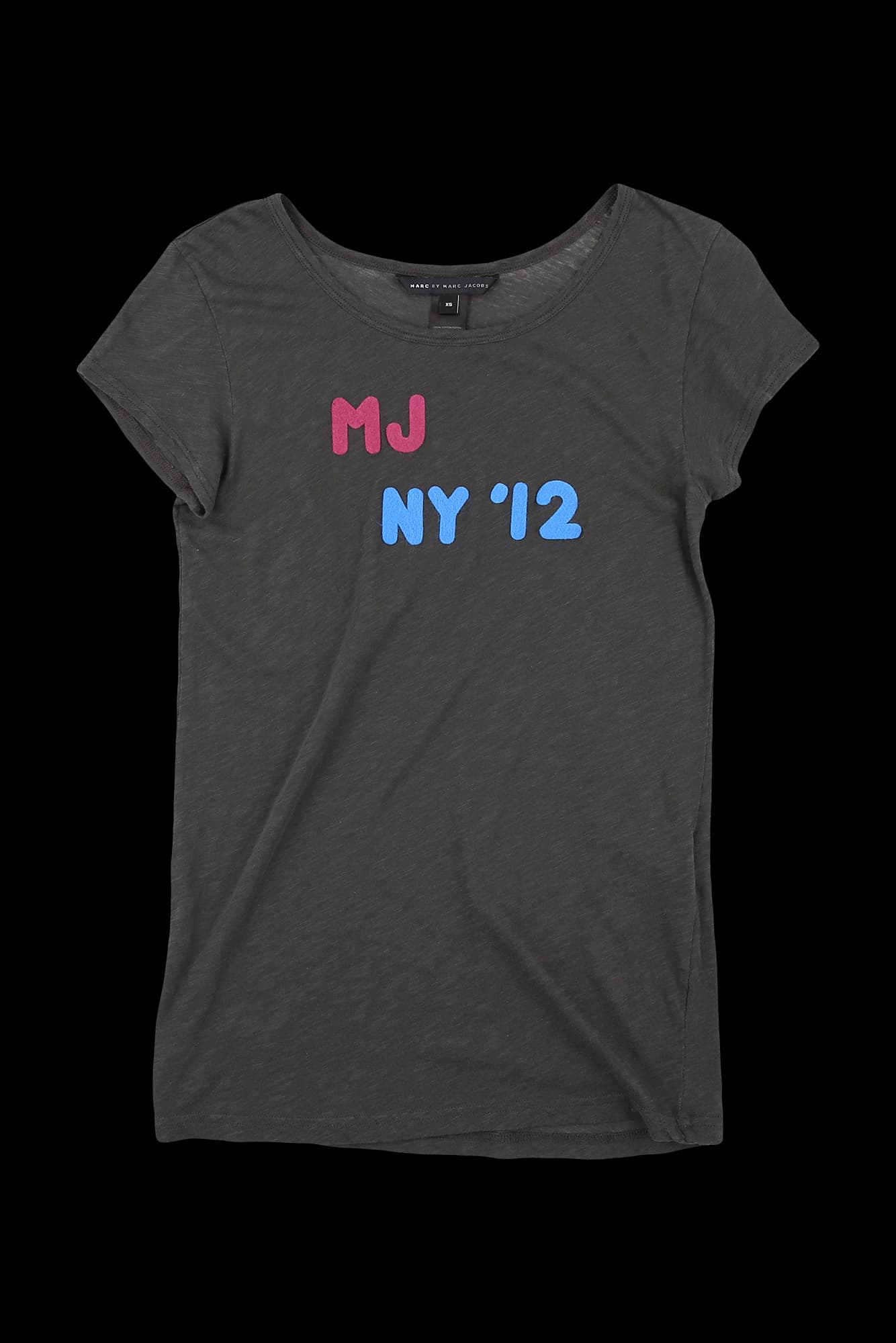 패치 반팔 티셔츠