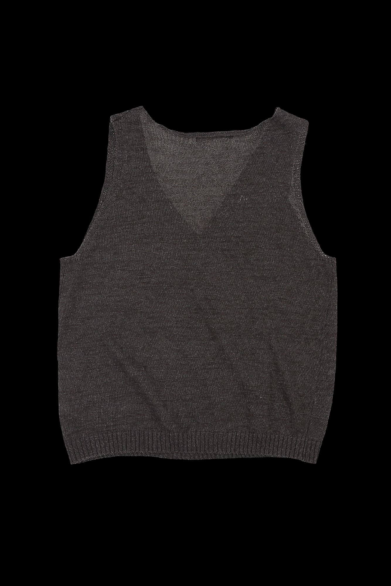 브이넥 슬리브리스 니트