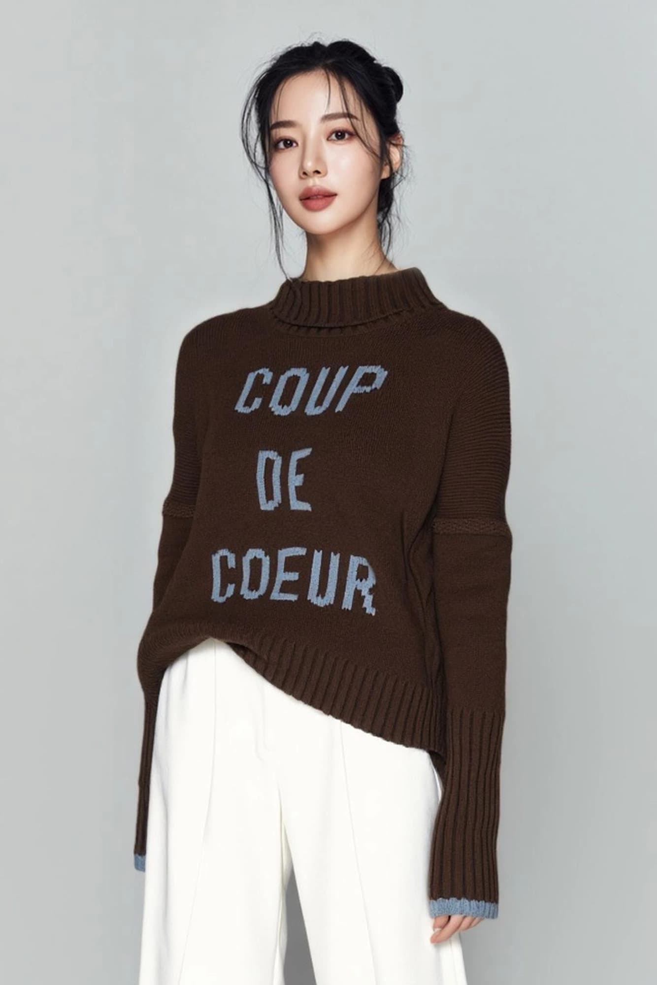 배색 목폴라 니트