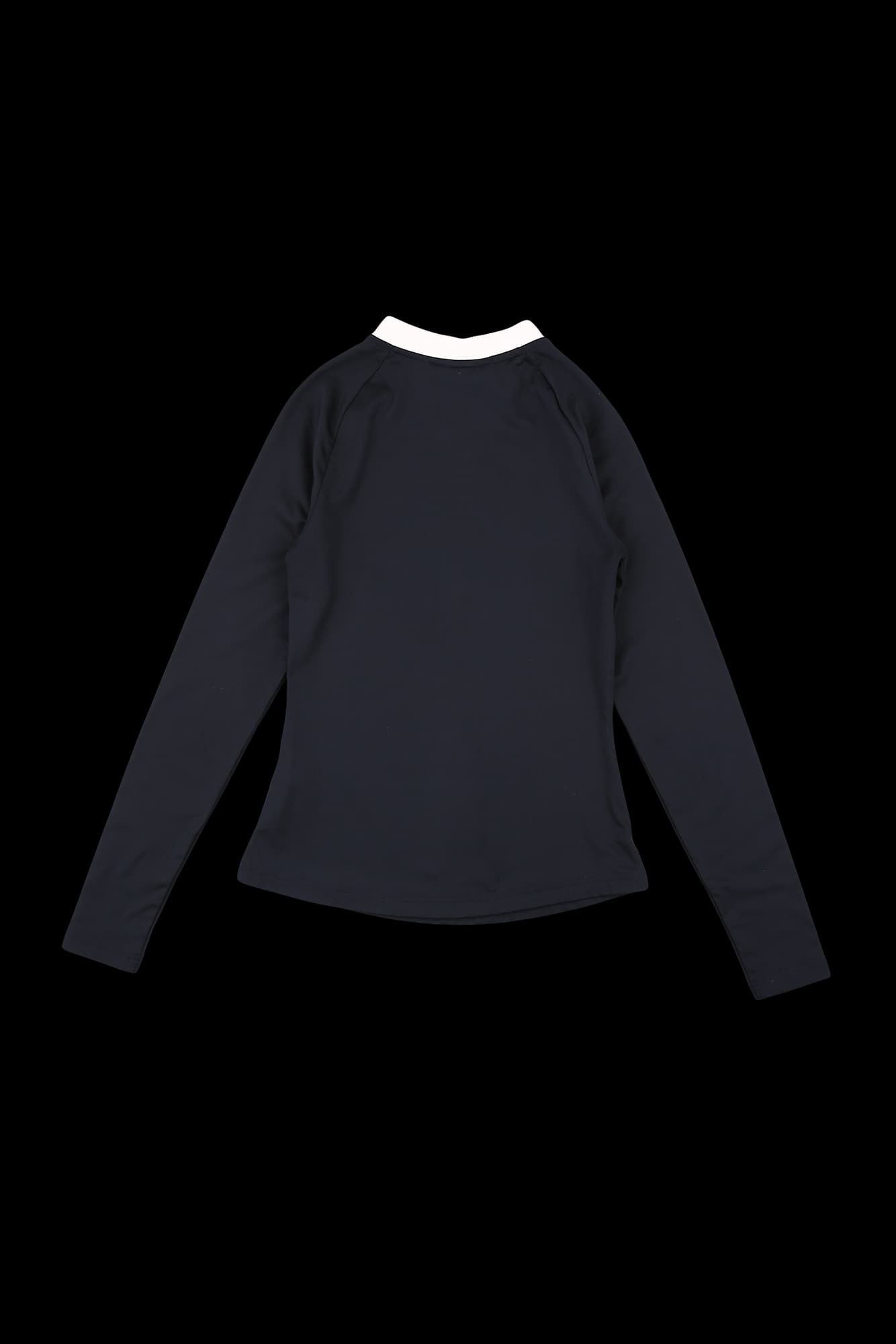 넥라인 배색 로고 긴팔티