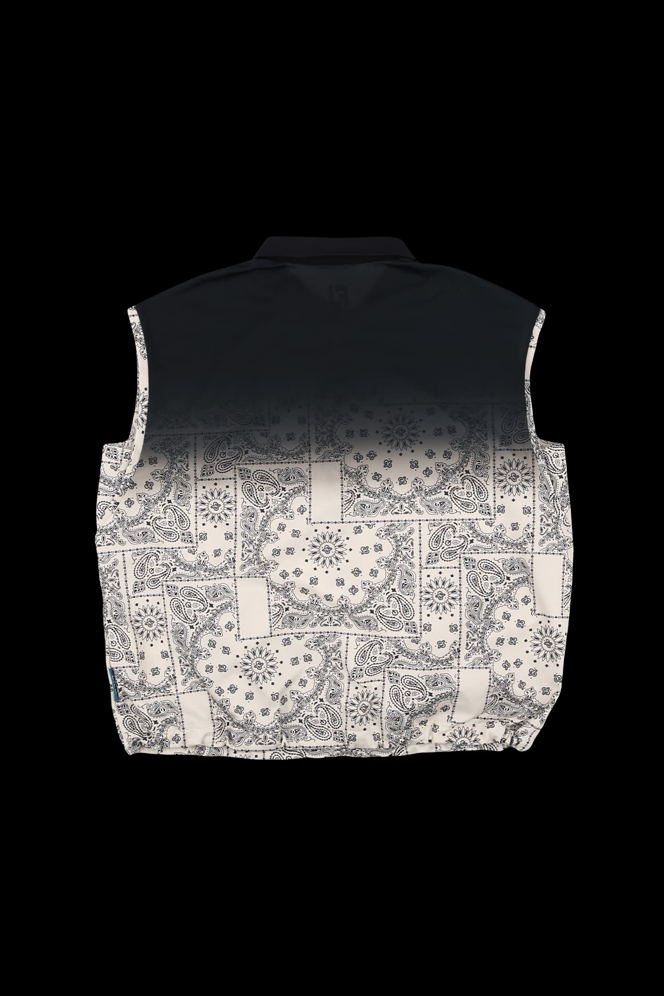 페이즐리 카라 민소매 티셔츠