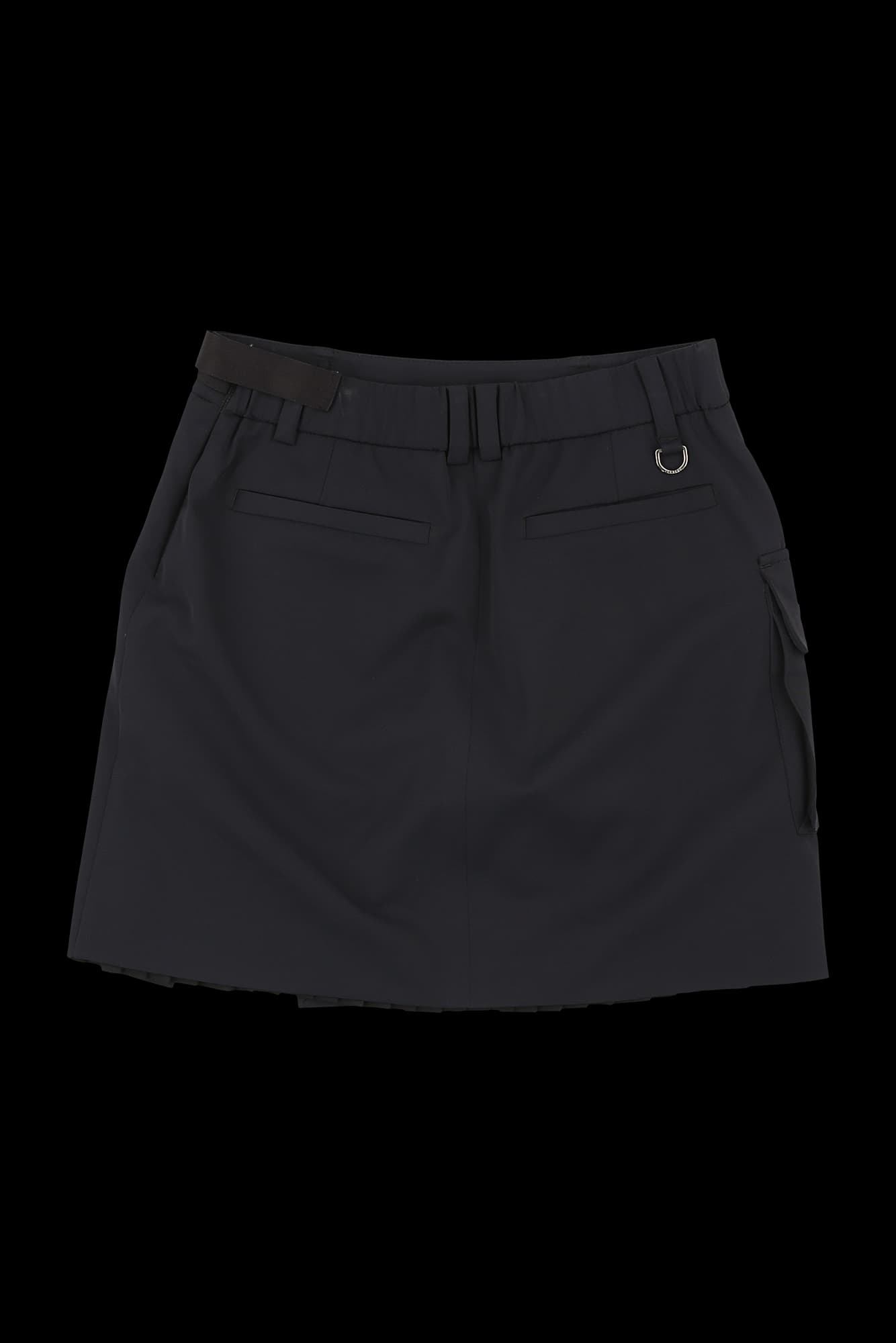 로고 패치 포켓 플리츠 스커트
