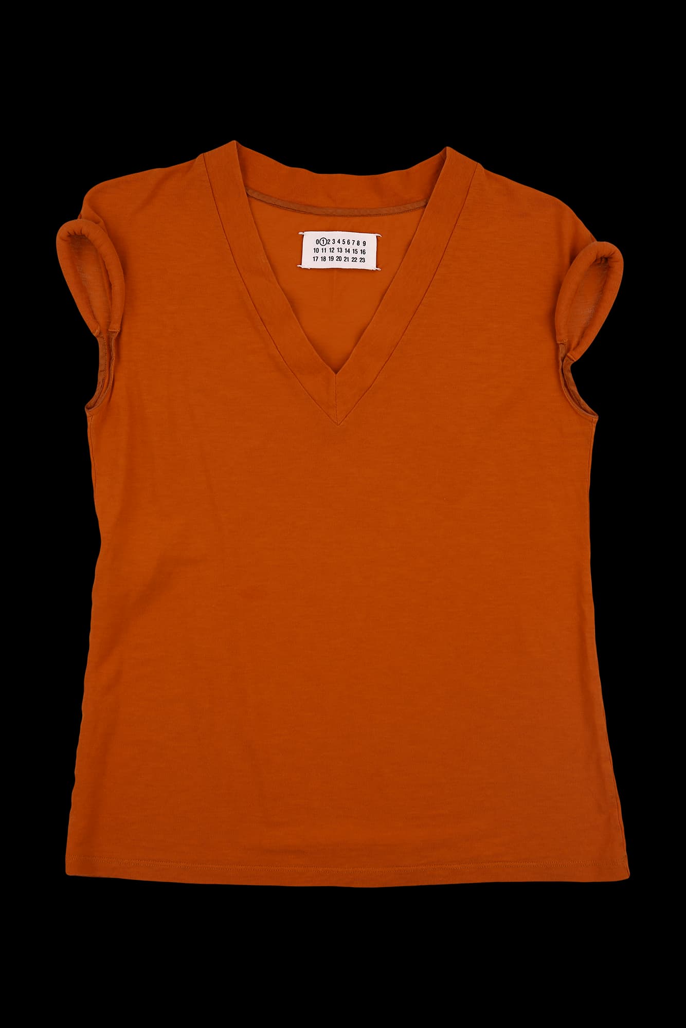 브이넥 민소매 티