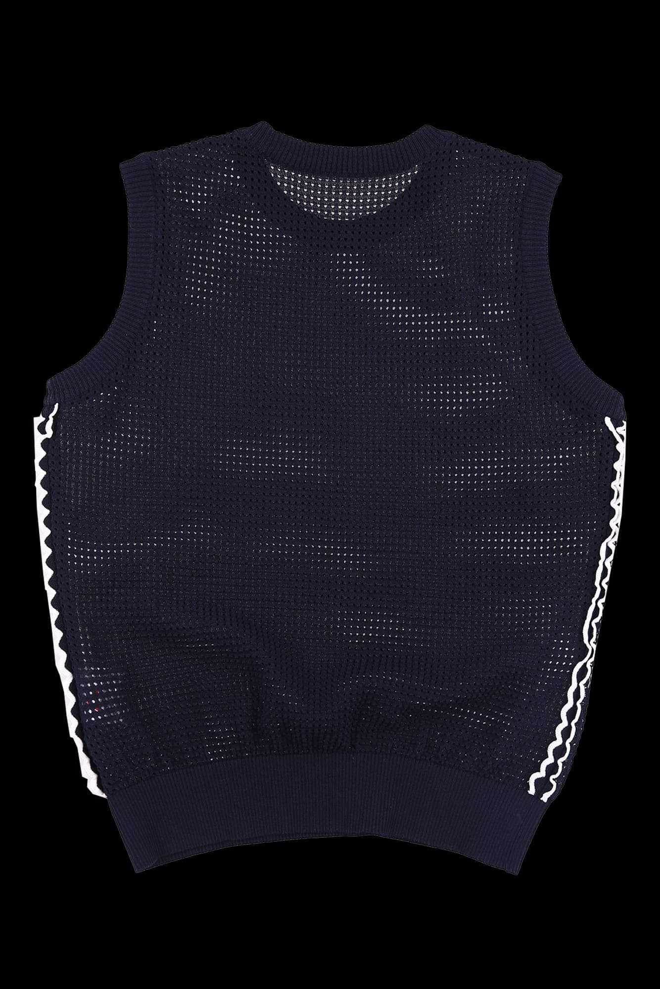 프릴 펀칭 민소매