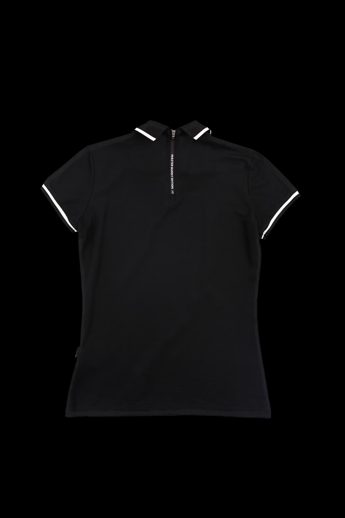 카라 버튼 포인트 티셔츠