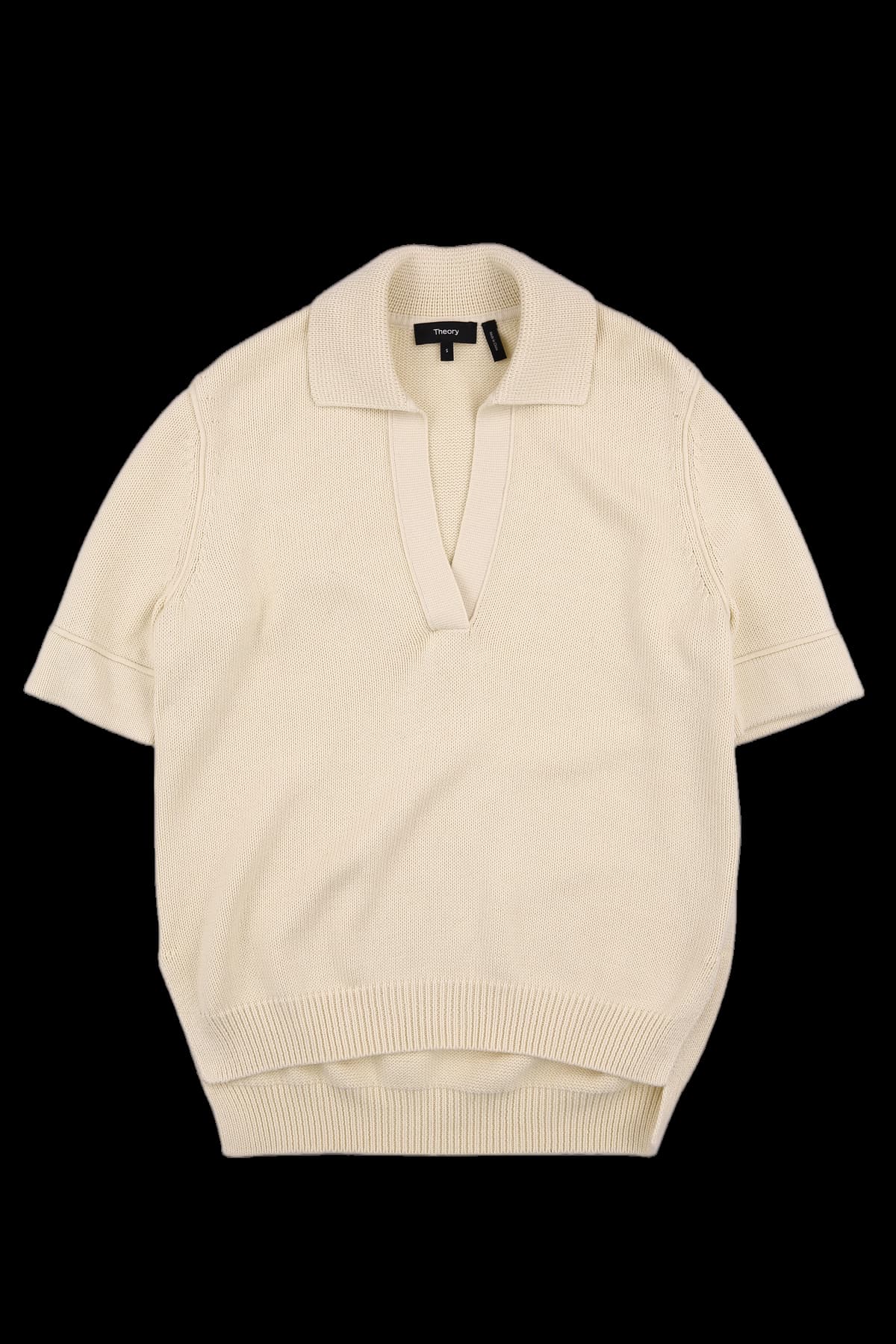 반팔 카라 니트티