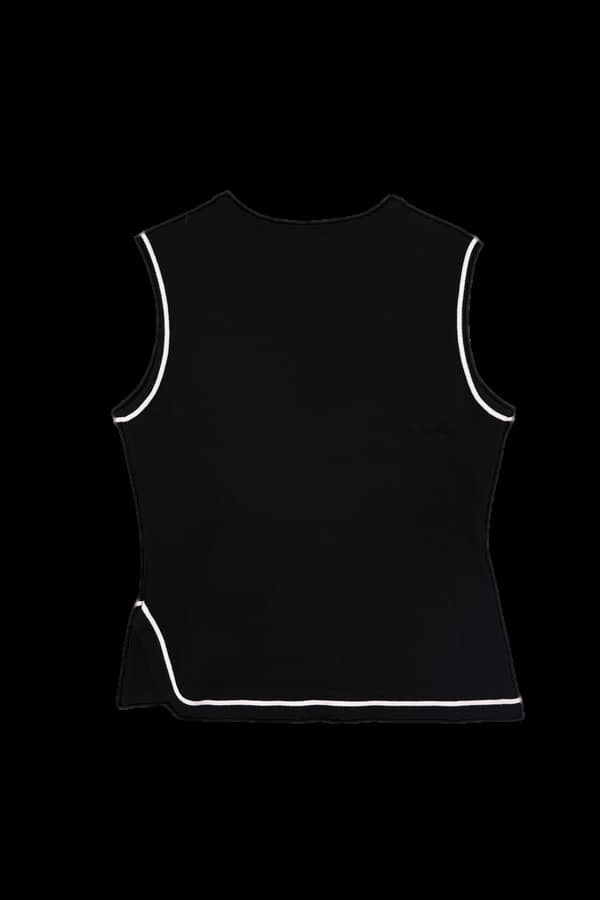 배색니트베스트