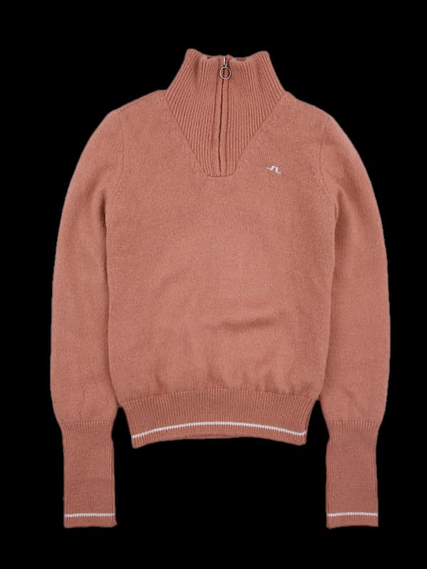 로고하이넥 긴팔방풍니트