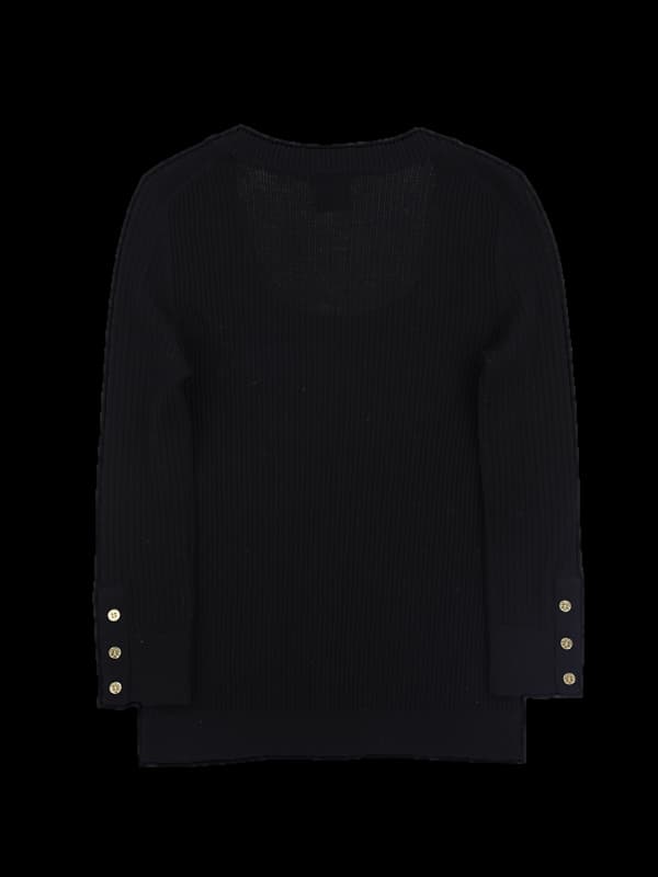 라운드넥 긴팔 니트