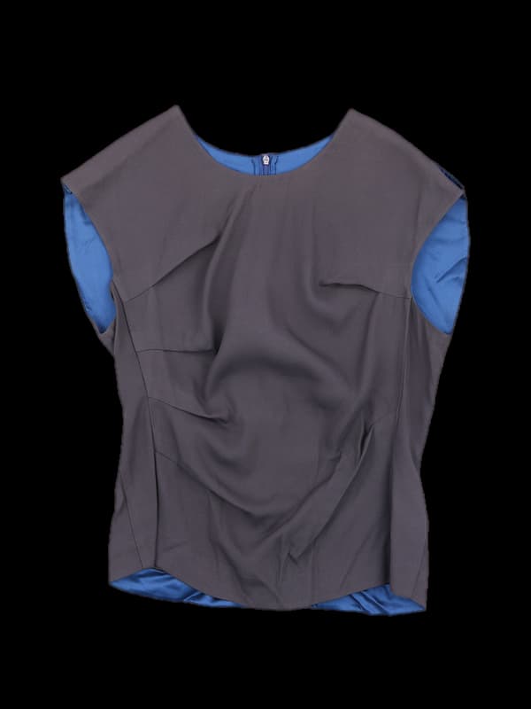 셔링 민소매 블라우스