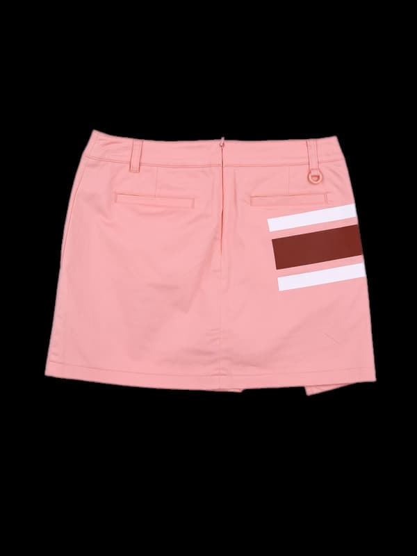 로고 미니스커트