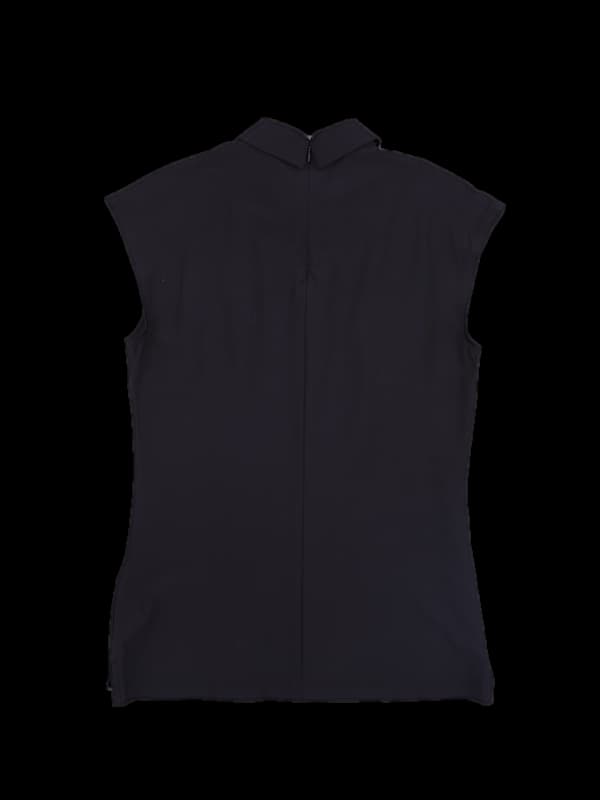 로고 카라 민소매