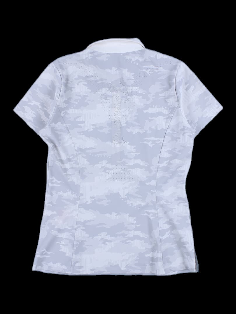 여성 반팔카라티