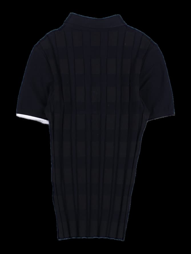 여성 반팔카라티