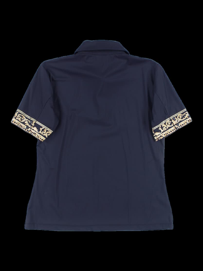 여성 반팔카라티