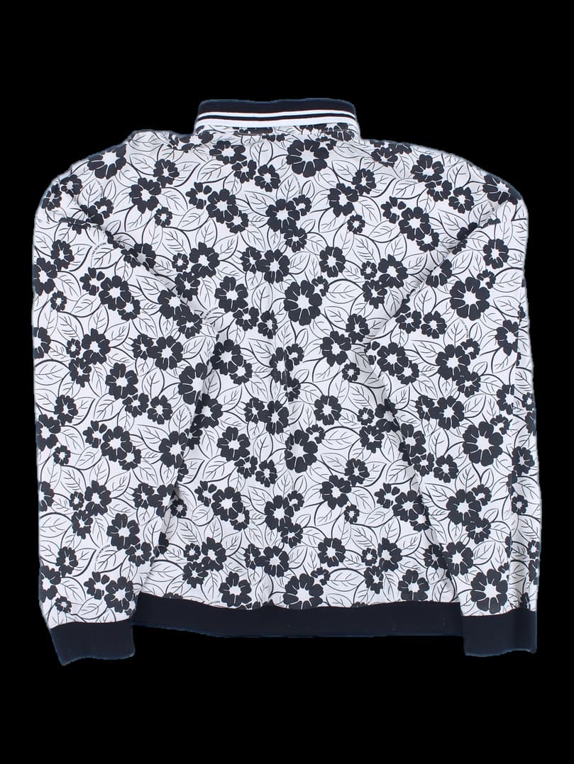 여성 긴팔카라티