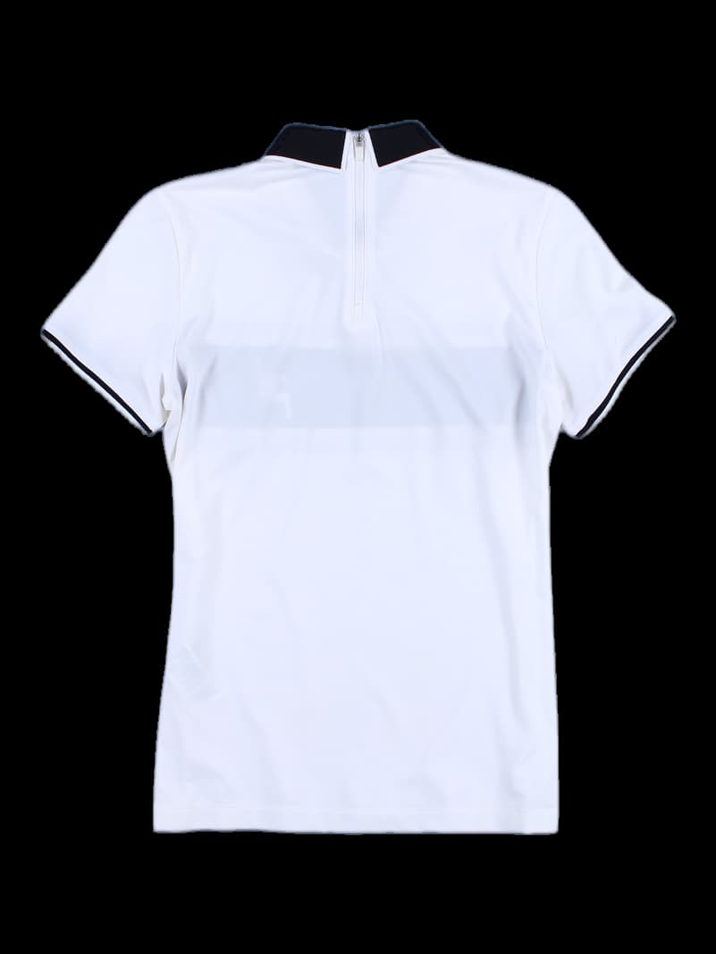 여성 반팔카라티