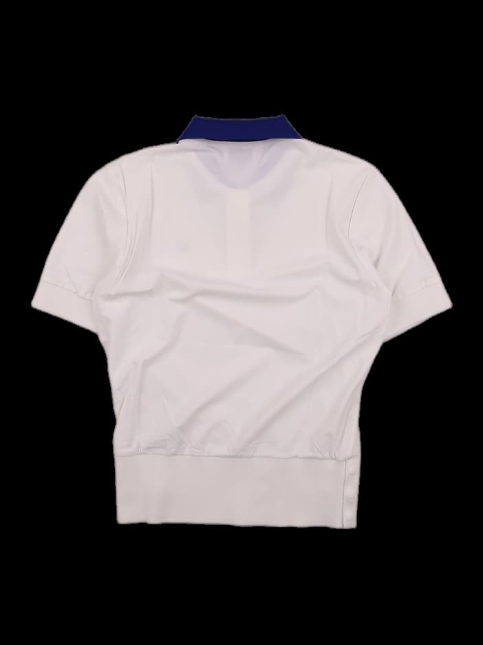 여성 반팔카라티