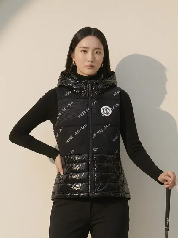 블랙 레터링 프린트 퀼팅 후드 패딩 베스트